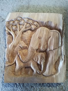 Muestra de arte en madera Comuna 9